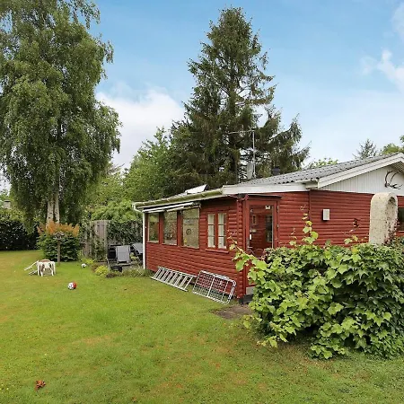 度假居 4 Person Holiday Home In Holb K